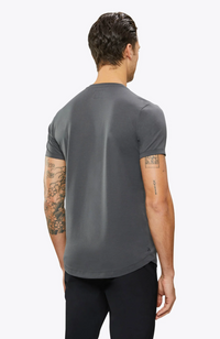 CUTS - Ao V-Neck Curve Hem Tee